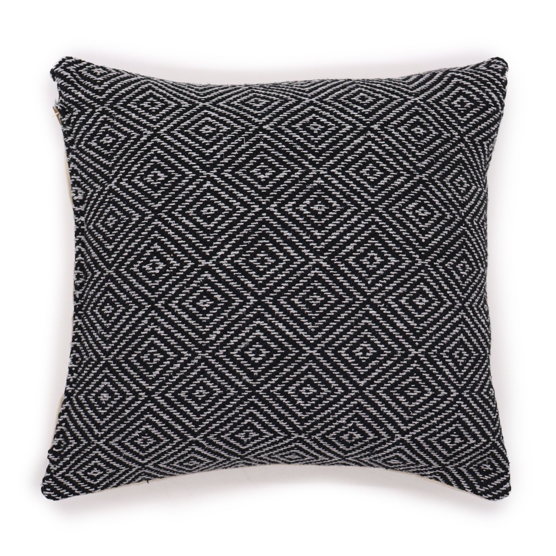 Classic Cushion Cover - Maze Black - 40 x 40 cm